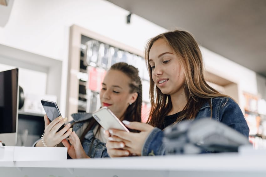 What is Brand Identity and Why is it Important? 25 apple brand